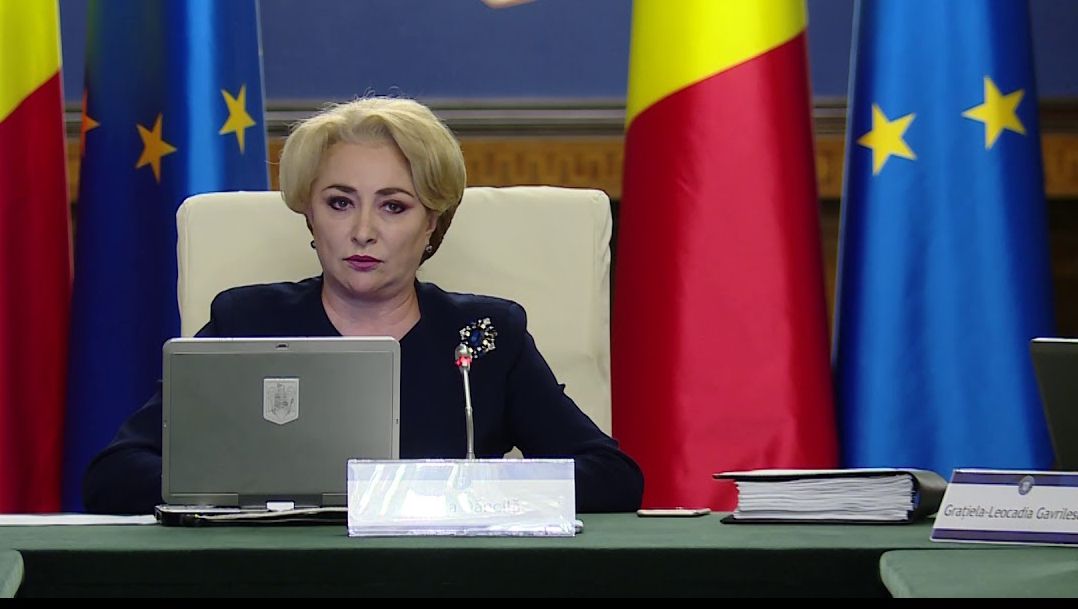 În plină campanie electorală, Dăncilă îi cere demisia lui Iohannis