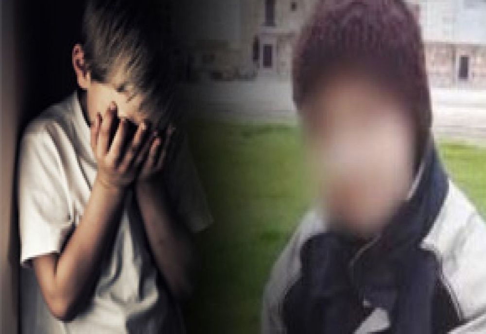  Șocant! Doi frați cu vârste de 5 și 8 anișori, abuzați sexual de concubinul mamei