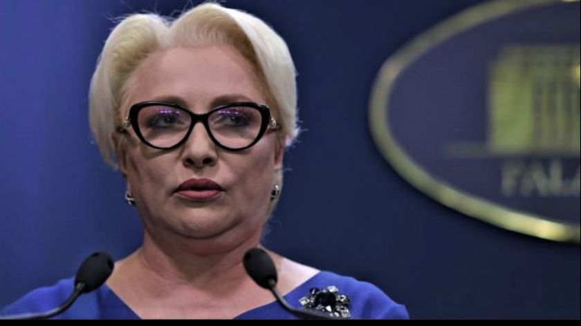 Dăncilă, o nouă gafă monumentală: "Lupt împotriva țării"