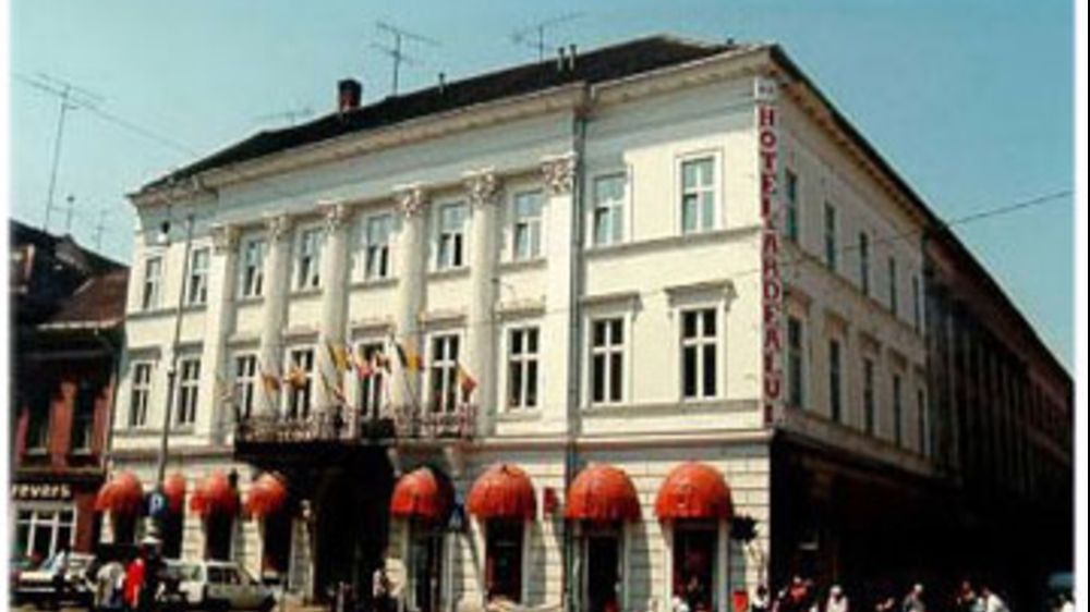 Fantastic! Pianul la care a cântat Franz Liszst la Arad în 1846 există la Muzeul din Arad