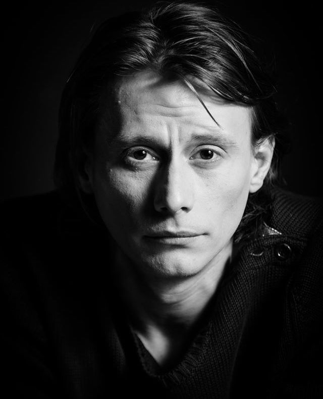 Marius Manole: Cum să-ți asumi ca țara să fie condusă de Dăncilă