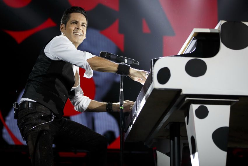 Ștefan Bănică va susține patru concerte de Crăciun la Sala Palatului. Cât costă biletele!