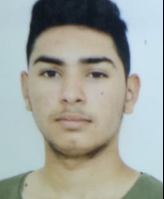 Un adolescent de 15 ani a lăsat un bilet părinților și a plecat. Poliția îl caută acum