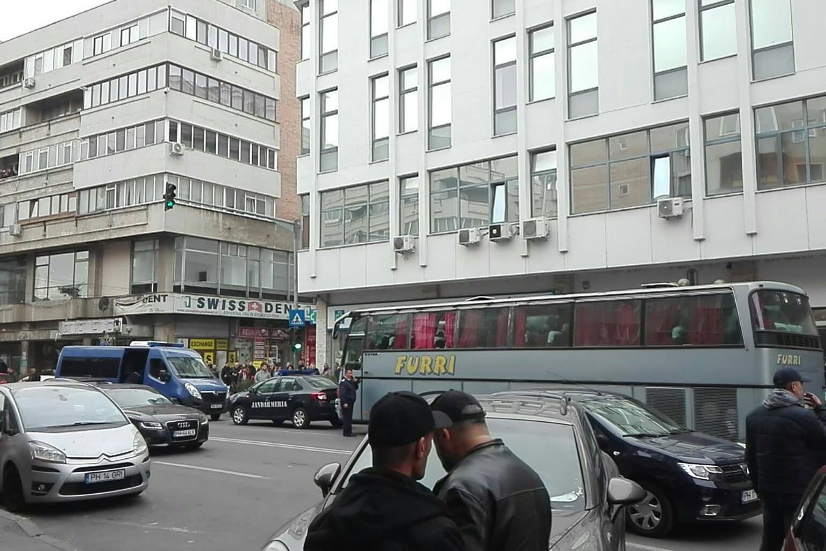 Bătaie în centrul Ploieștiului, după Petrolul – ASU Poli!