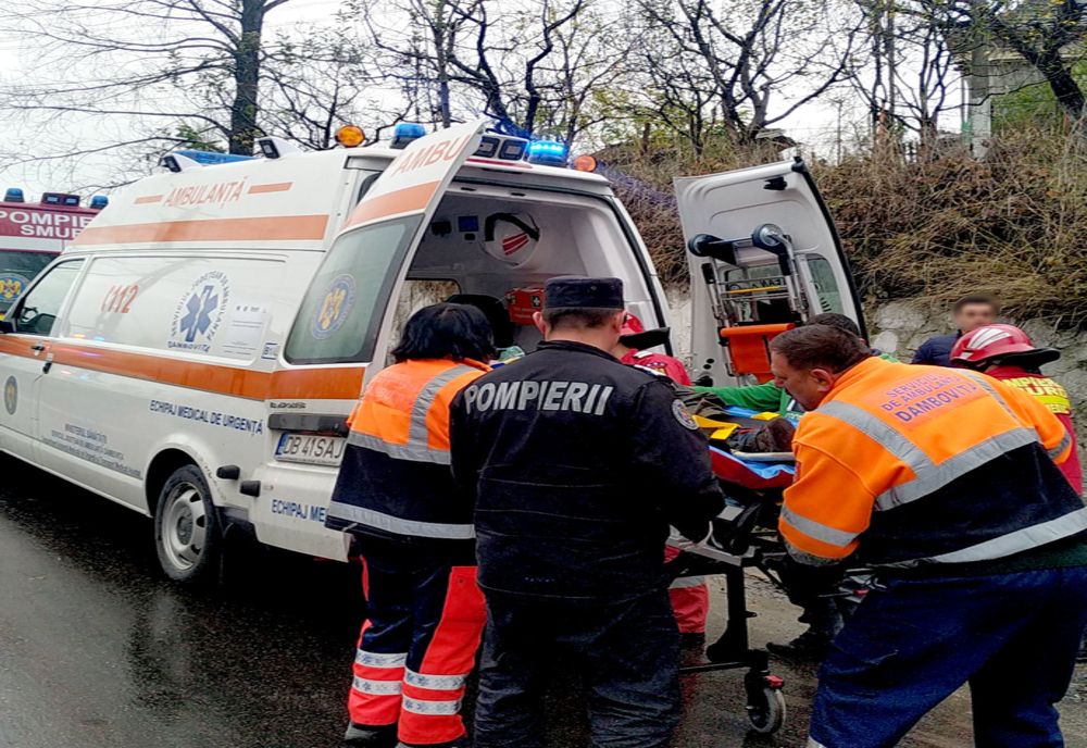 Bărbat resuscitat lângă o secție de votare din Cluj