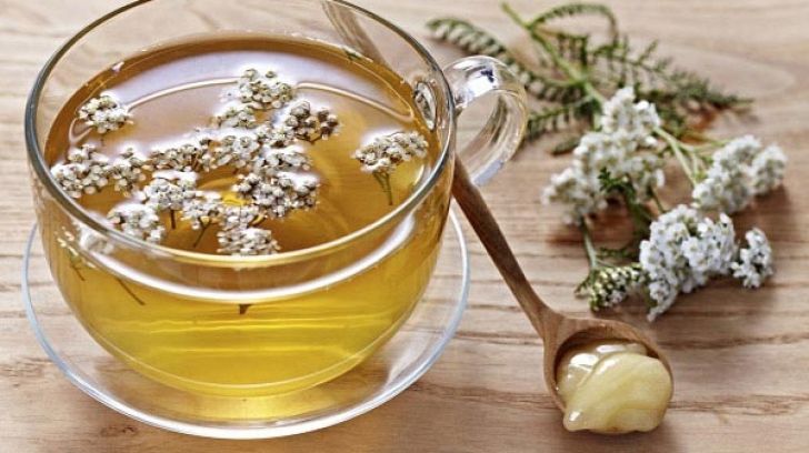 Ceaiul pe care toate femeile ar trebui să îl bea. Efectele sale sunt miraculoase