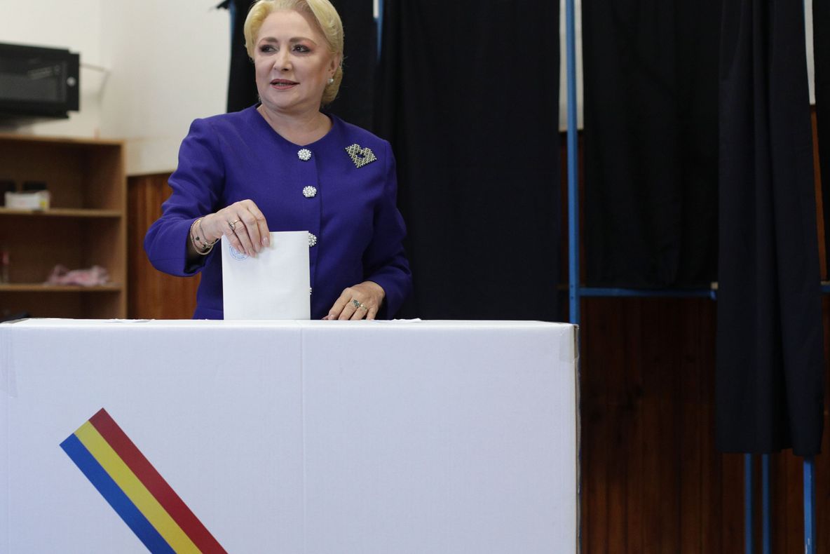 Dăncilă aruncă mănușa:”Duminică vă aștept la TVR, pentru dezbatere”