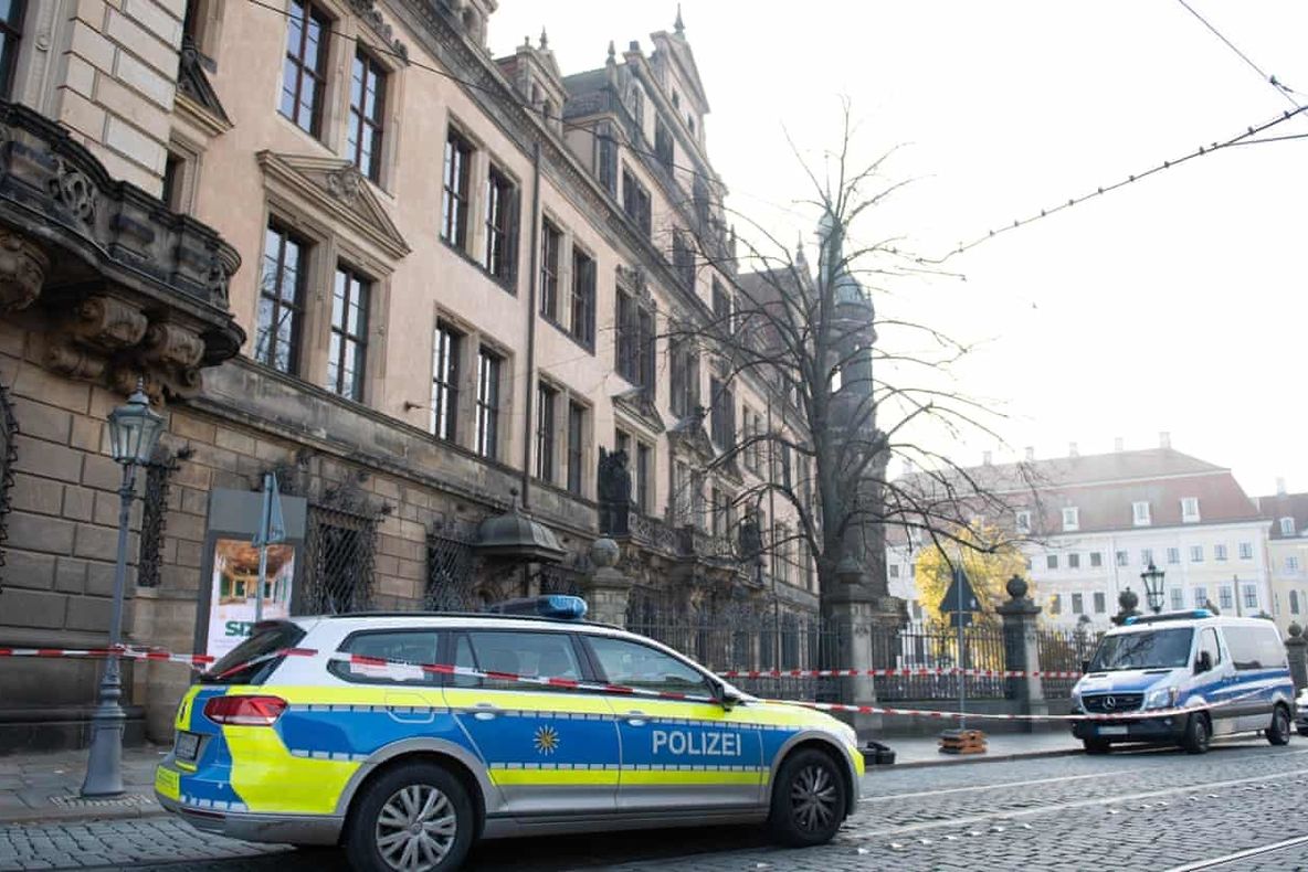 Jaf la muzeu. Hoții au plecat cu exponate de aproape un miliard de euro