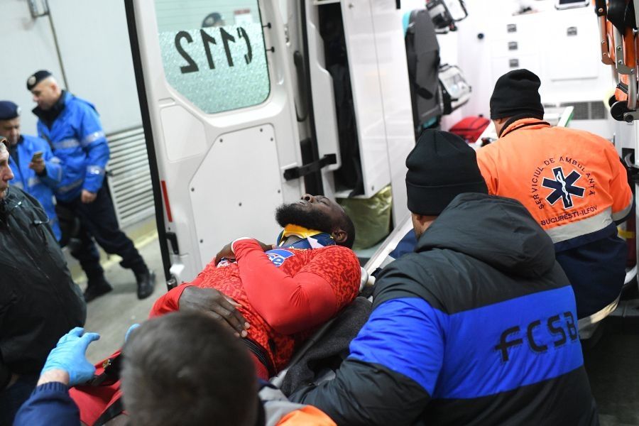 ”Bizonul”, prima reacție după accidentare! Ce mesaj a postat atacantul