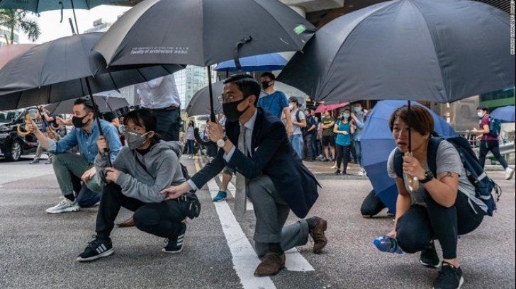 Proteste în Hong Kong. Un nou deces, după ce un bărbat de 70 de ani a fost lovit în cap