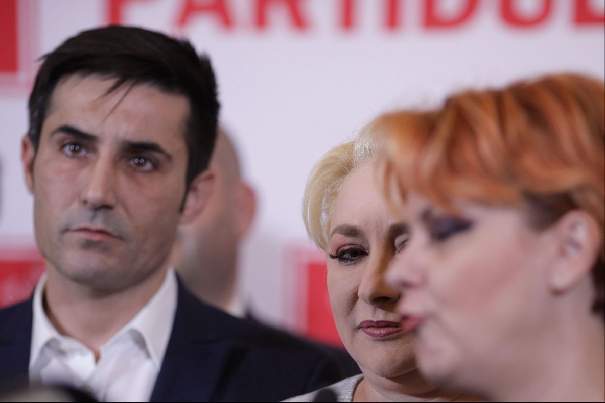 Ședință cu cuțitele pe masă, la PSD. Dăncilă a izbucnit în plâns, după ce a fost jignită de Manda
