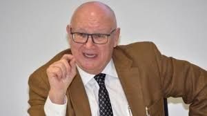 Ioan Mircea Pașcu o acuză pe Viorica Dăncilă că a sabotat interesele României