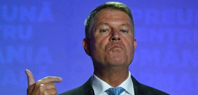 Iohannis, dezbatere cu ,,casa'' închisă