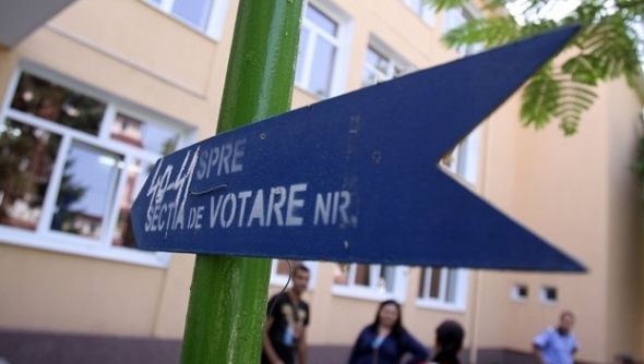 Școlile din București au program redus vineri și luni, din cauza alegerilor