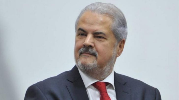 Adrian Năstase trimite PSD în alianță cu micul PSD(Pro România)