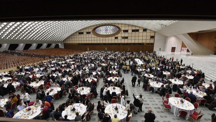 Prânz cu Papa la Vatican. Gestul emoționant făcut 