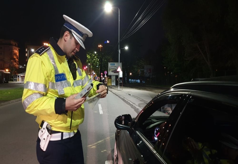 La doar 23 de ani a fost prins beat și drogat la volanul unei mașini furate și fără permis