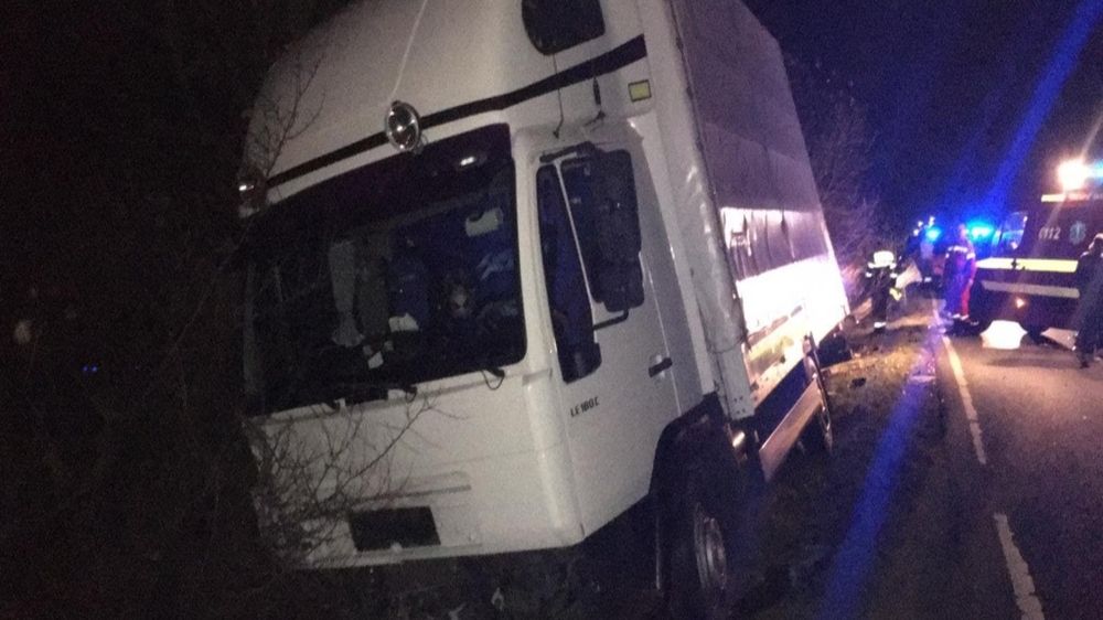 Tragedie, în Satu Mare: a murit, marți seara, într-un impact nimicitor cu un TIR