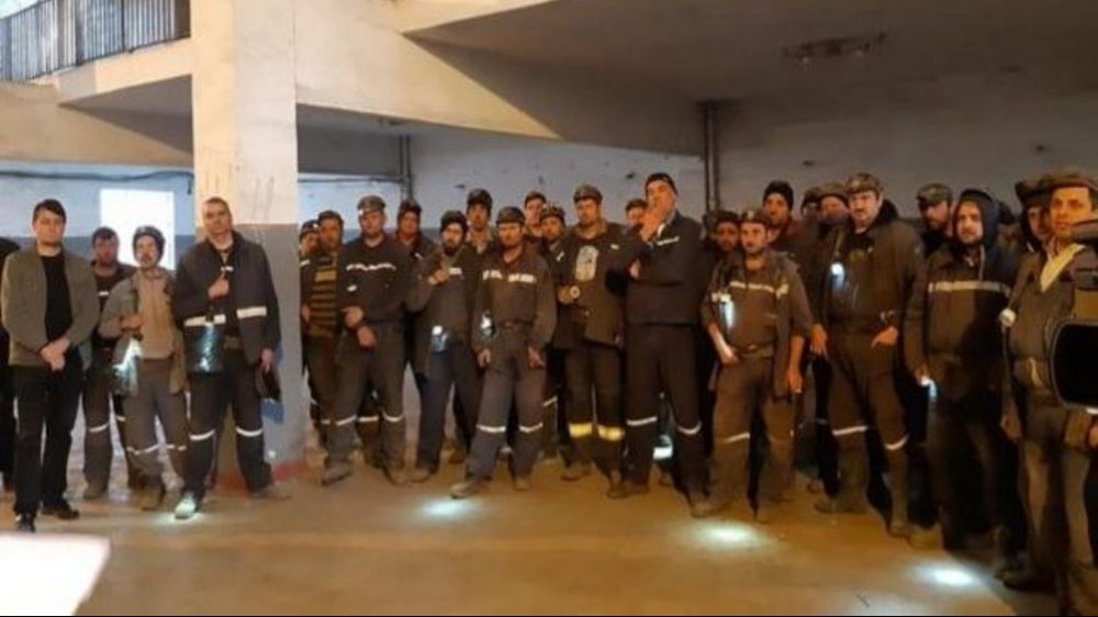 După 11 zile, minerii din Valea Jiului au renunțat la protest