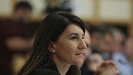 Violeta Alexandru taie în carne vie:,,Să vedem care este situaţia reală''