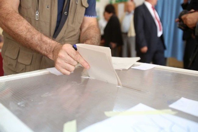 Alegeri prezidențiale 2019 turul 2. Incidente la vot în Diaspora! O secție de votare, mutată de urgență