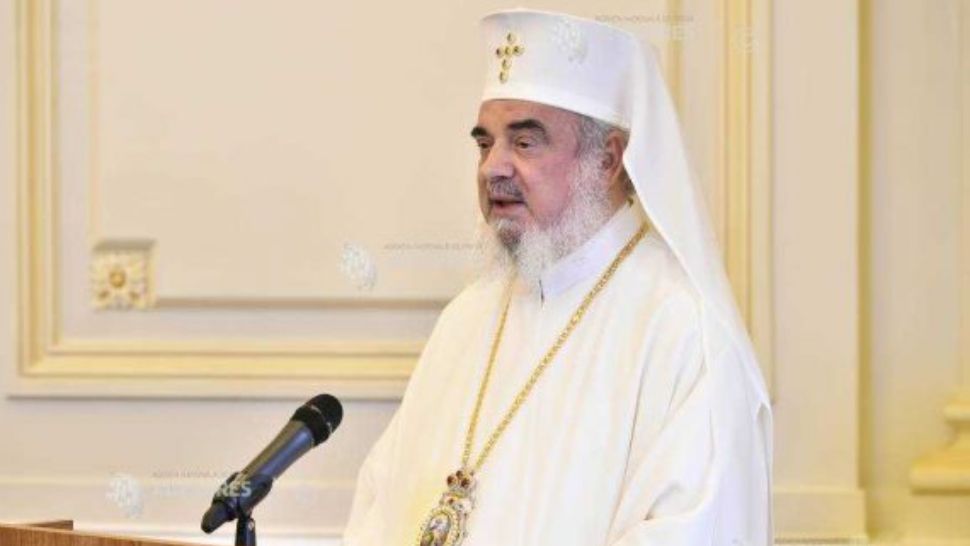 Patriarhul Daniel: Agheasma Mare - o mare binecuvântare pentru Biserică; este sfințitoare, vindecătoare, eliberatoare