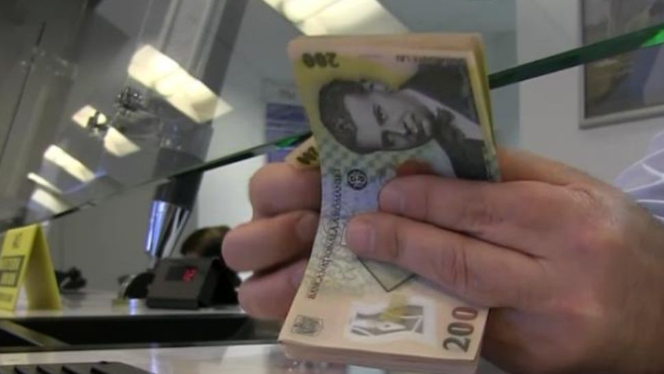 Știa că are 300.000 de lei în cont, dar când a mers la bancă a avut surpriza vieții