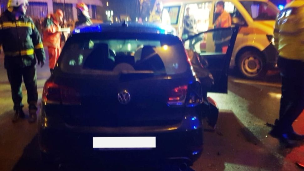  GRAV accident rutier, la Slatina. Un tânăr a ajuns la spital – FOTO