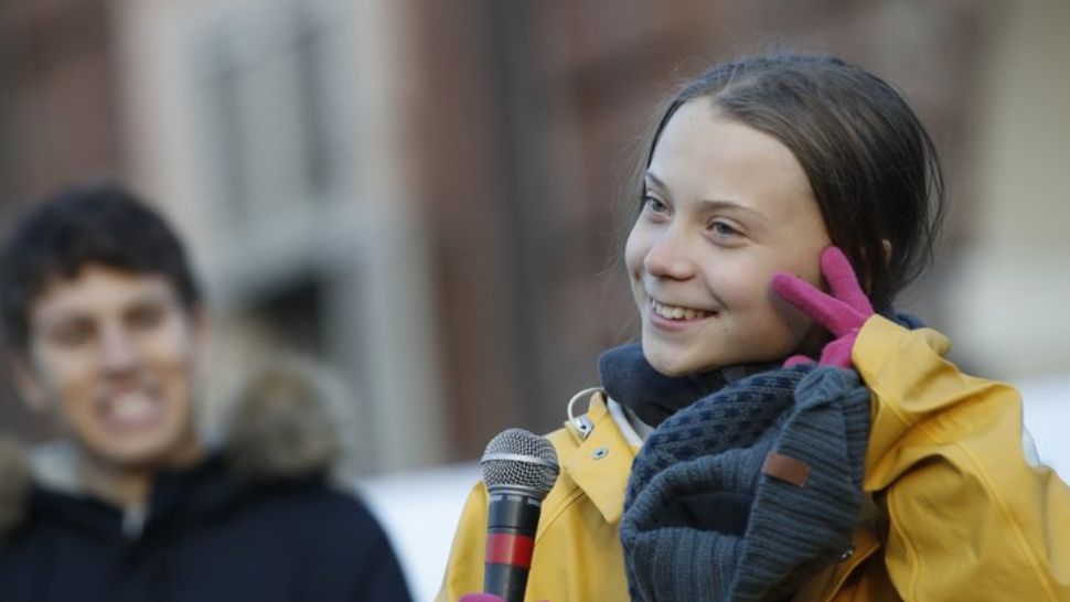 Greta Thunberg a enervat căile ferate germane. A primit o replică usturătoare