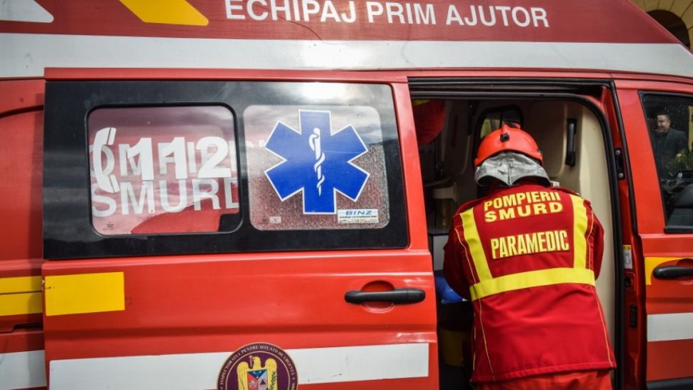Panică pe Aerportul din Iași: un bărbat a făcut stop cardiac