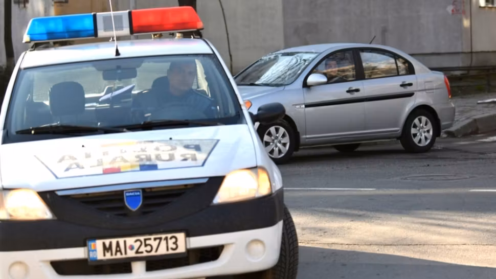 Scandal de Crăciun, între romii dintr-o localitate din Olt