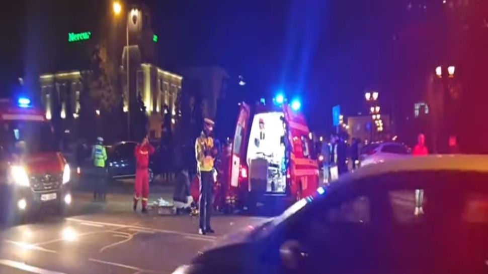 Bărbat spulberat pe trecerea de pietoni, în centrul orașului
