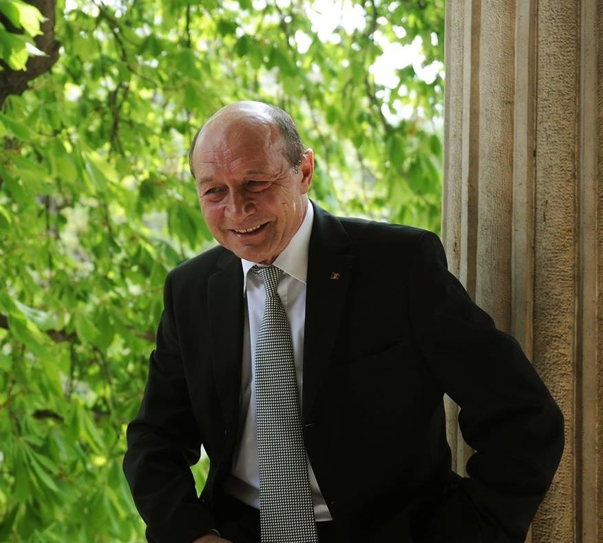 Băsescu: PSD suferă o traumă uriașă. Nu cred că-şi revine din şoc. Iohannis a jucat perfect