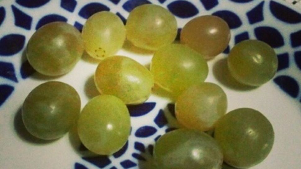 De ce trebuie să mănânci STRUGURI de Revelion. Secretul celor 12 boabe