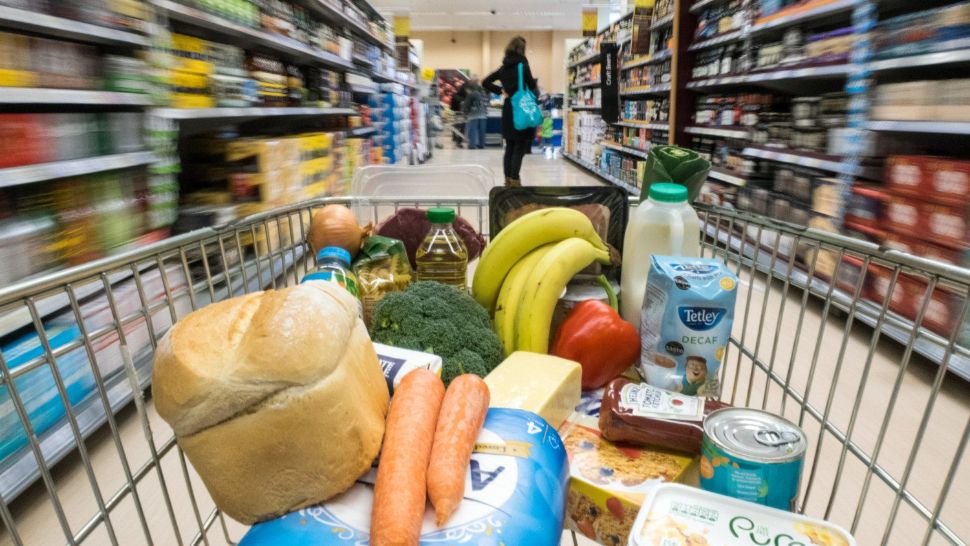 Pe ce mai cheltuie românii de Sărbători?