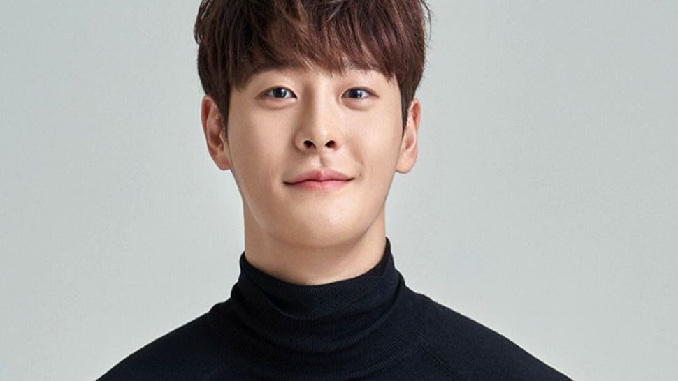 Vedetele K-pop mor pe capete. Actor de 27 de ani, găsit decedat în propria locuință