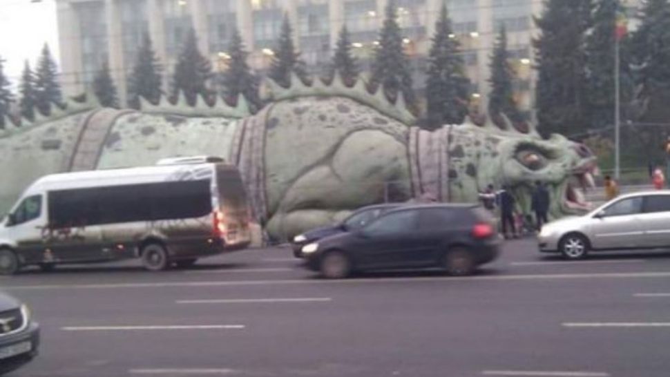 Se cer demisii la Chișinău, după apariția unei șopârle în centrul orașului 