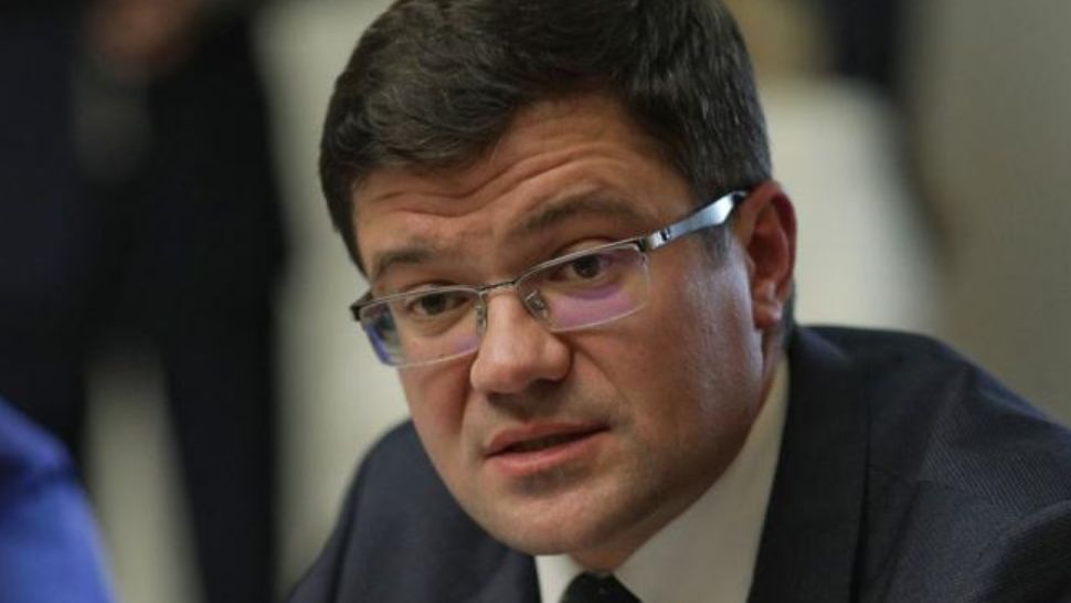 Costel Alexe s-a AUTOSUSPENDAT din funcția de președinte al PNL Iași - Preşedintele CJ Iaşi a fost plasat sub control judiciar în dosarul TABLEI