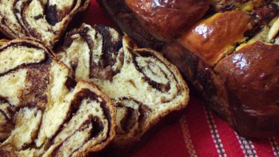 Cozonaci de Crăciun. Ce conțin, de fapt, cozonacii din comerț. Mai mănânci?