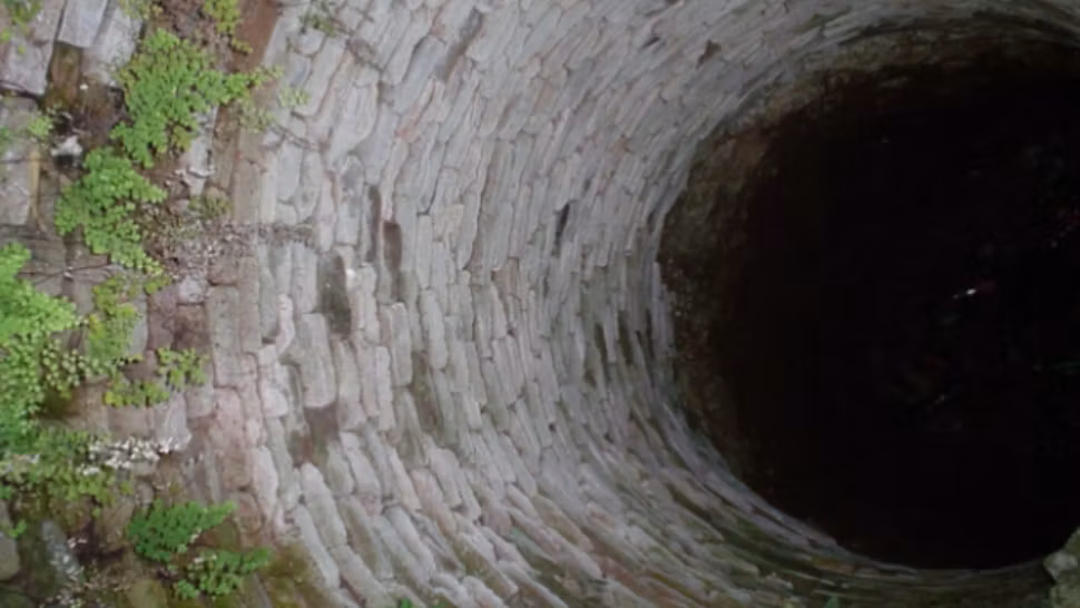 Secetă extremă în Muntenia: mii de familii au rămas fără apă în fântâni. Ce soluție au găsit autoritățile