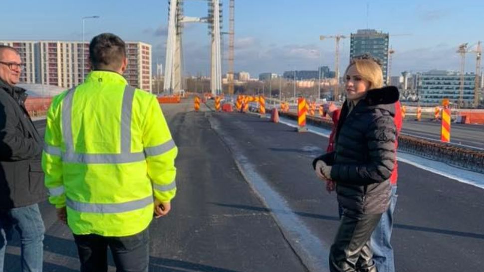 Din promisiunile Gabrielei Firea... Când se va circula pe Podul Ciurel?
