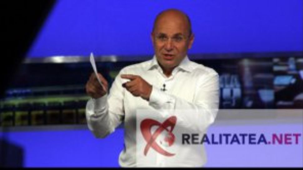 Cozmin Gușă: "Renunț la coordonarea editorială a postului de televiziune"