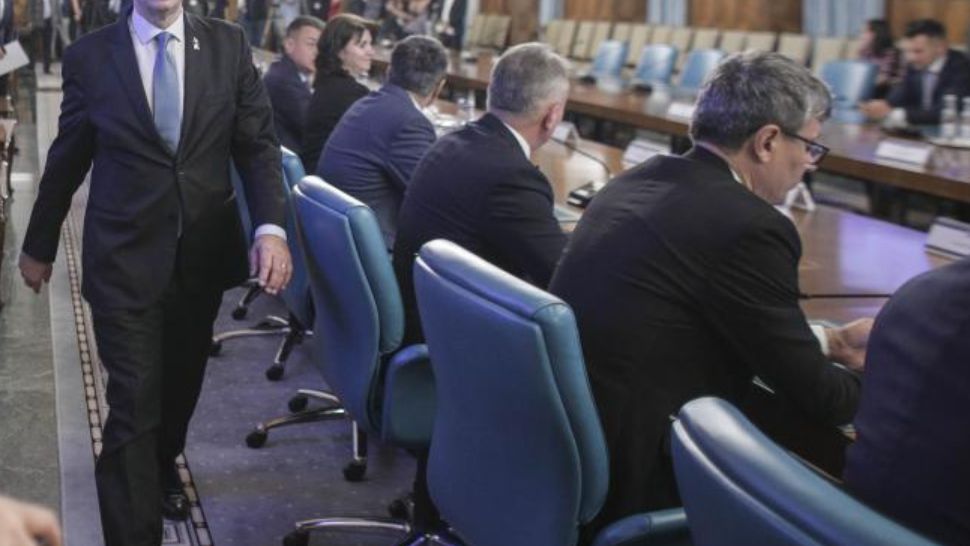 Finalul ședinței de Guvern: a fost finalizat proiectul privind asumarea răspunderii pentru alegerea primarilor în două tururi