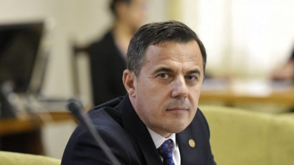 Un fost ministru a ajuns la spital, după un accident rutier. Anul trecut a mai suferit un accident extrem de grav