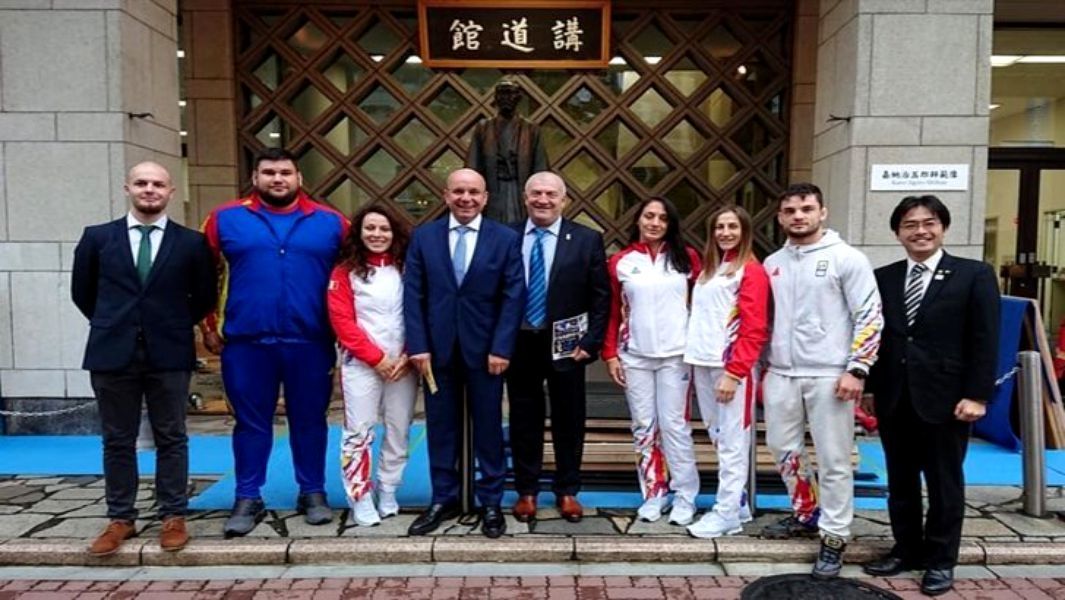 Lotul României de Judo a sărbătorit Ziua Națională în Japonia 