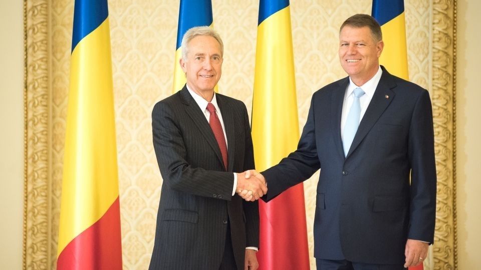 Hans Klemm a fost decorat cu cea mai înaltă distincție a României! Ce a declarat președintele