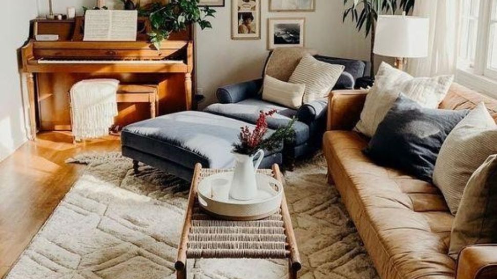 7 sfaturi pentru a-ți aranja perfect mobila în living