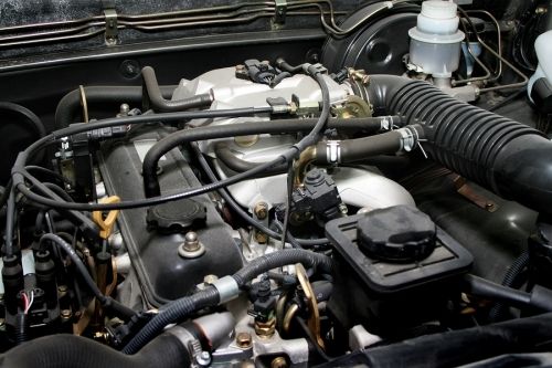 Industria auto, ”în panică totală”. Materia primă pentru magneți este tot mai greu de găsit, China controlează piața