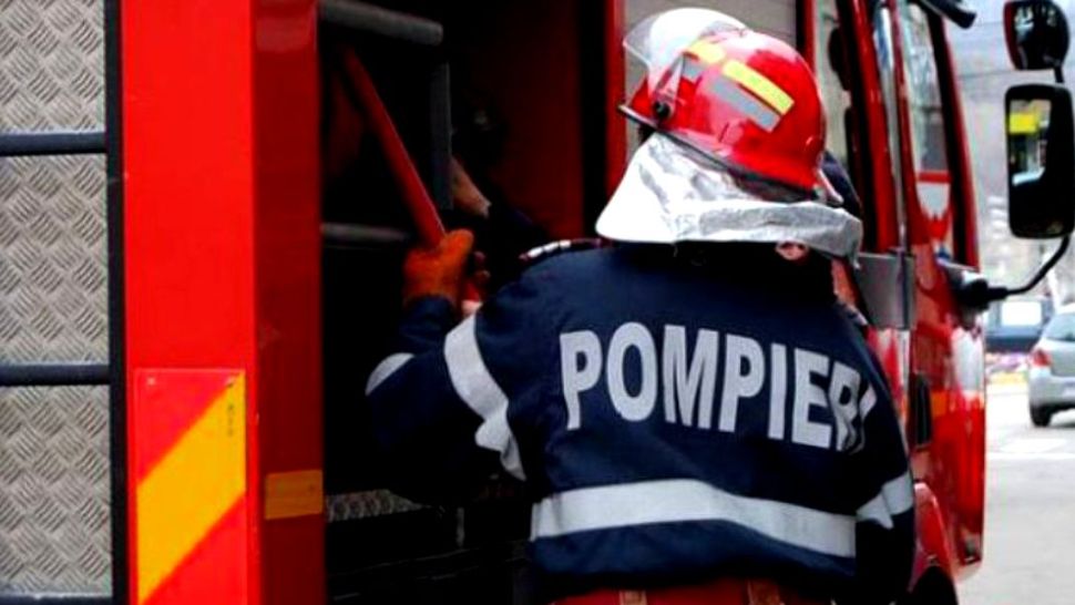 Incendiu în Sighetu Silvaniei. Trei persoane au suferit arsuri