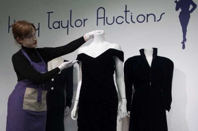 Prințesa Diana, dată uitării de public 